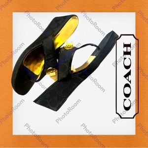 Coach sandals black size 10 medium excellent condition used a few times